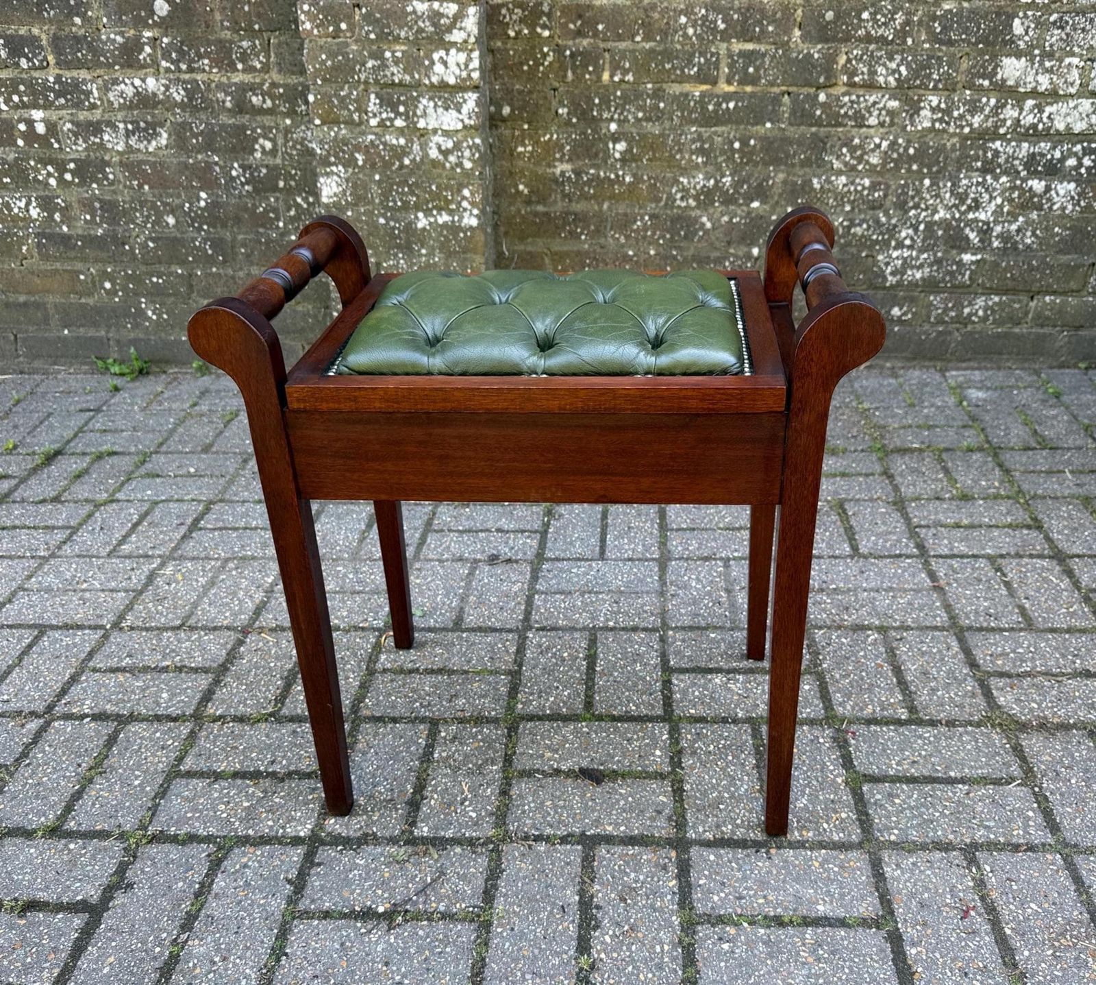 Vintage Mahogany Style Piano Stool With Storage Green Tufted Leatherette Seat