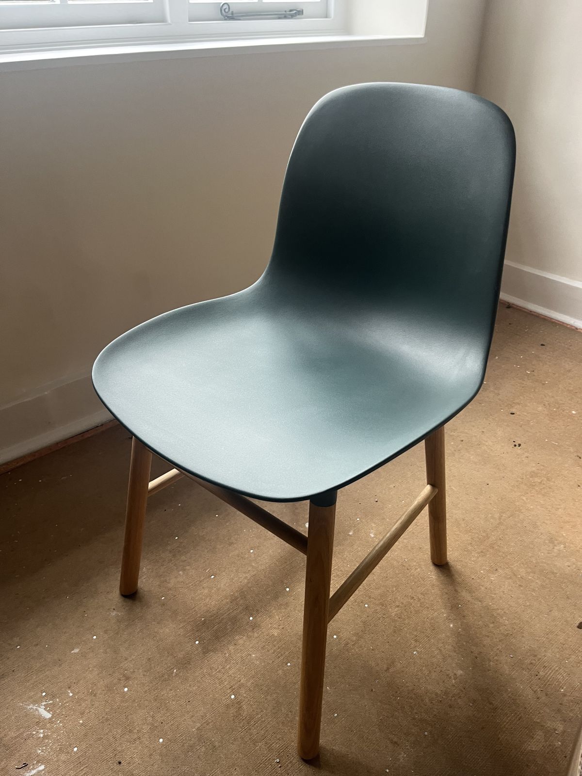 Set Of 4 Normann Copenhagen “Form” Green Dining Chairs & Armchairs   Scandinavian Design By Simon Legald photo vinterior