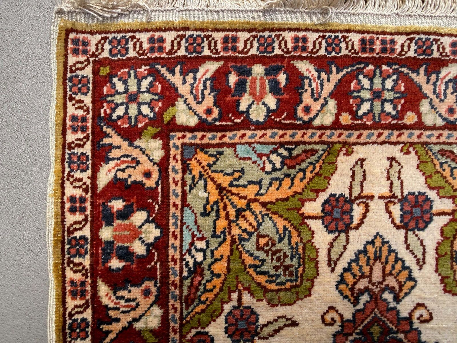 Fine Turkish Hereke Silk Rug 37x55 Cm Vintage Ivory Floral Medallion 2540 photo 350.0