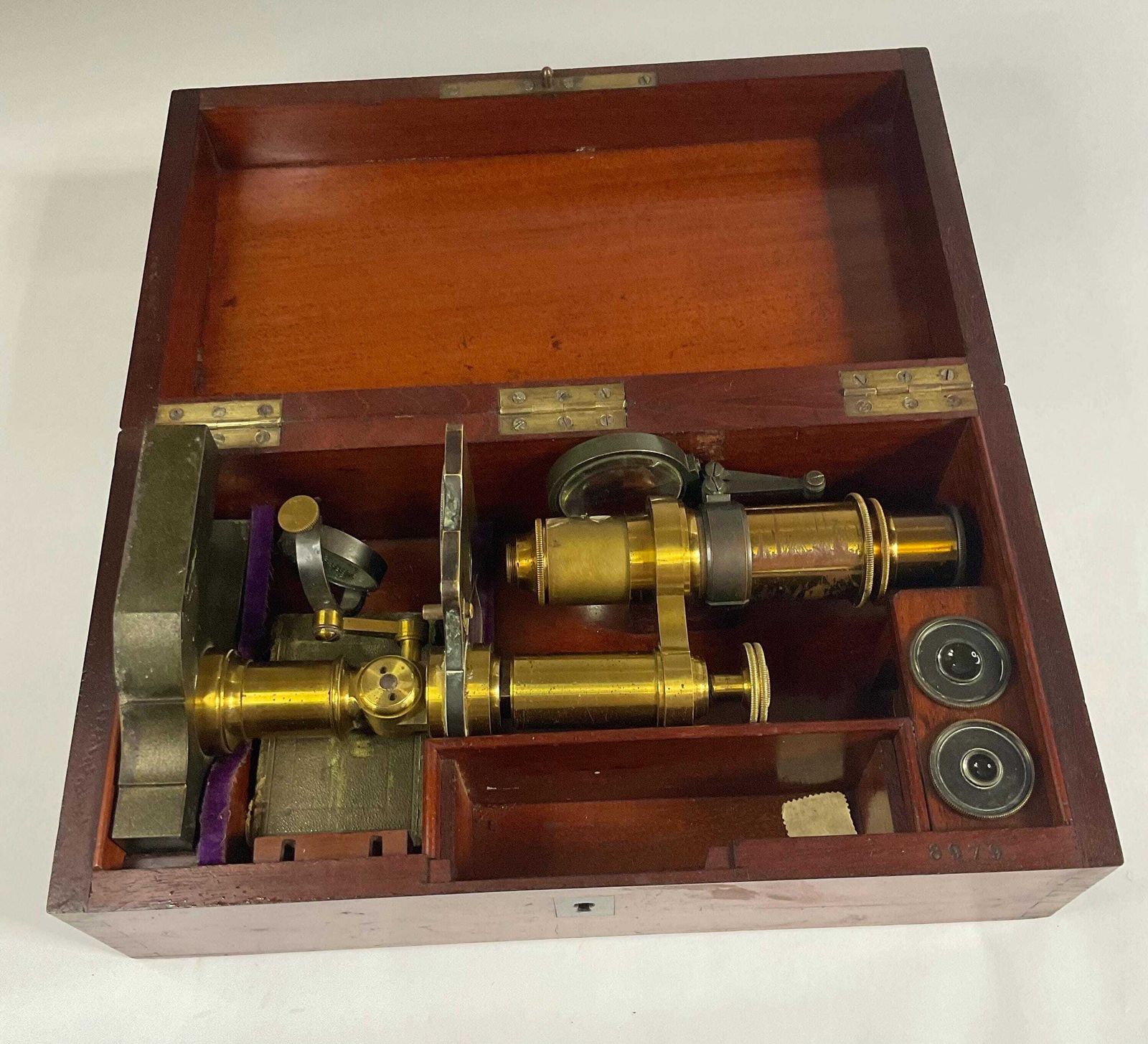 Antique French Microscope With Case And Accessories, 1870. Medical Scientific. photo vinterior