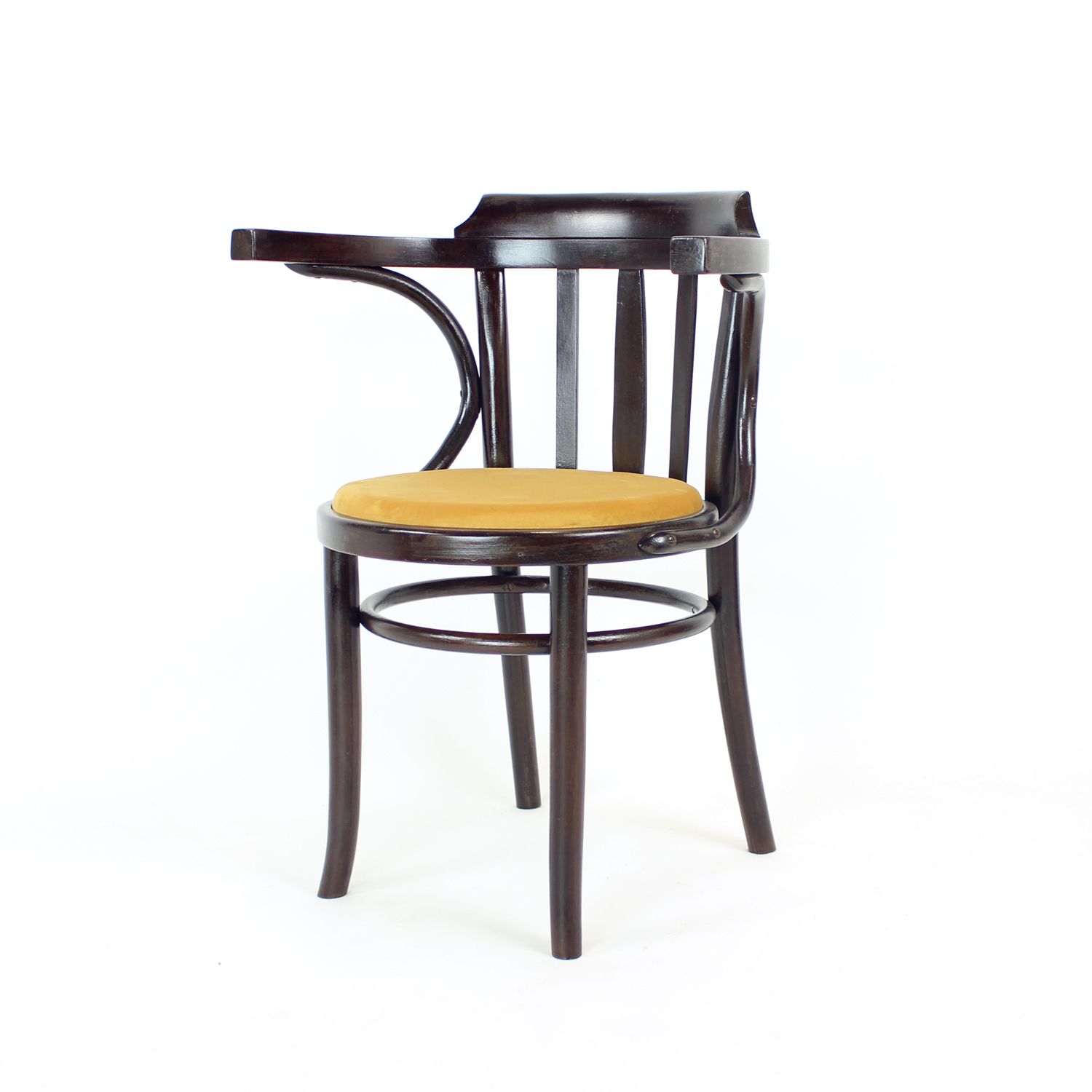 Michael Thonet No. 24 Bentwood Fauteuil door Ton, Tsjecho-Slowakije, ca. jaren 1950 photo furniture