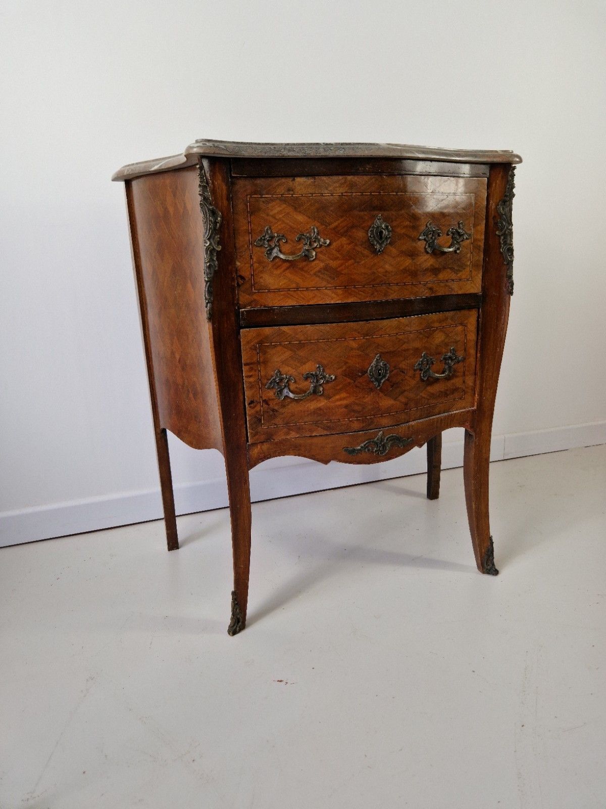 495.0 Antique French Chest Of Drawers Louis XV Chateau Furniture photo