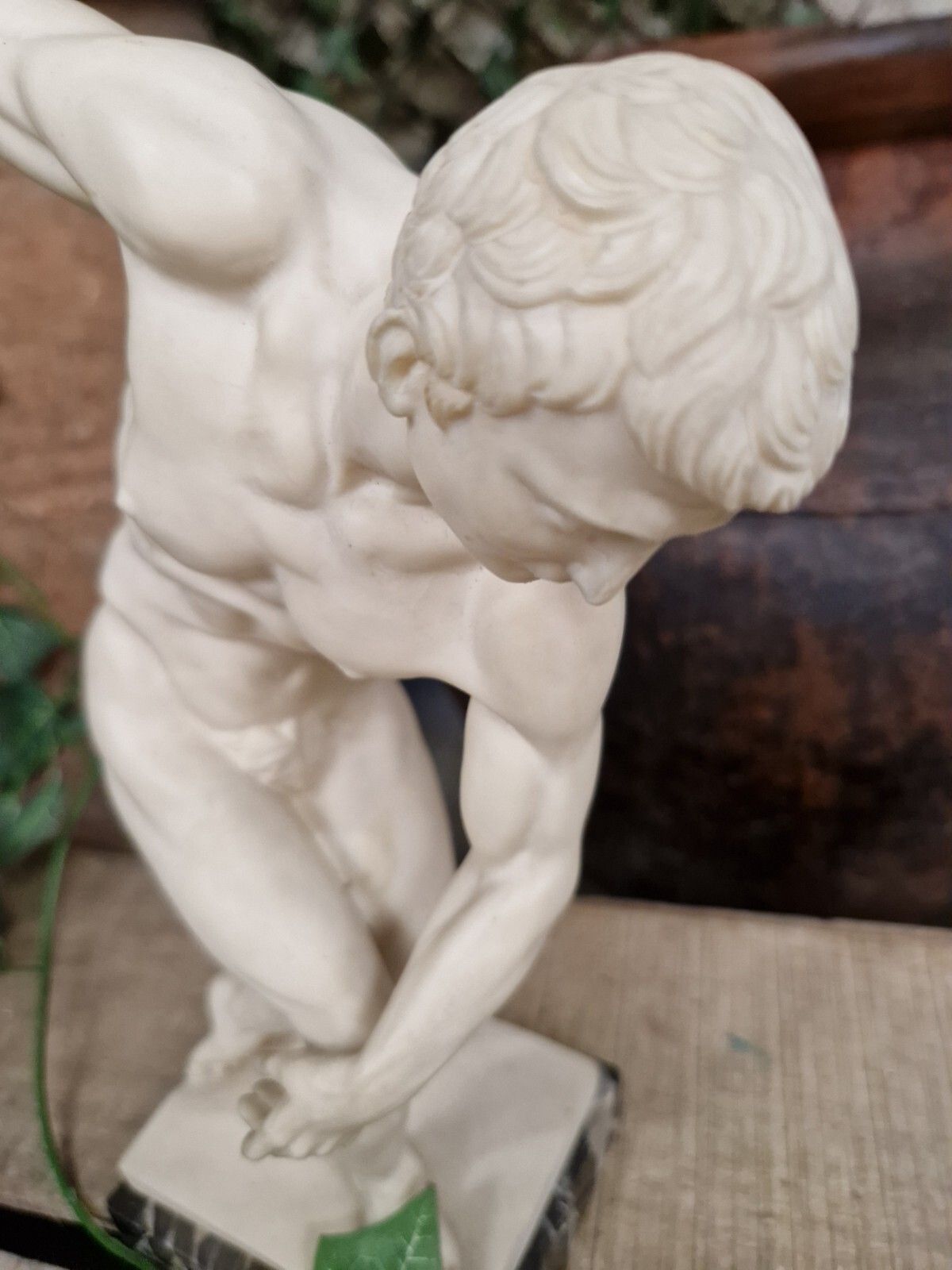350.0 Antique French Diskobolos Sculpture Of Alabaster And Marble photo