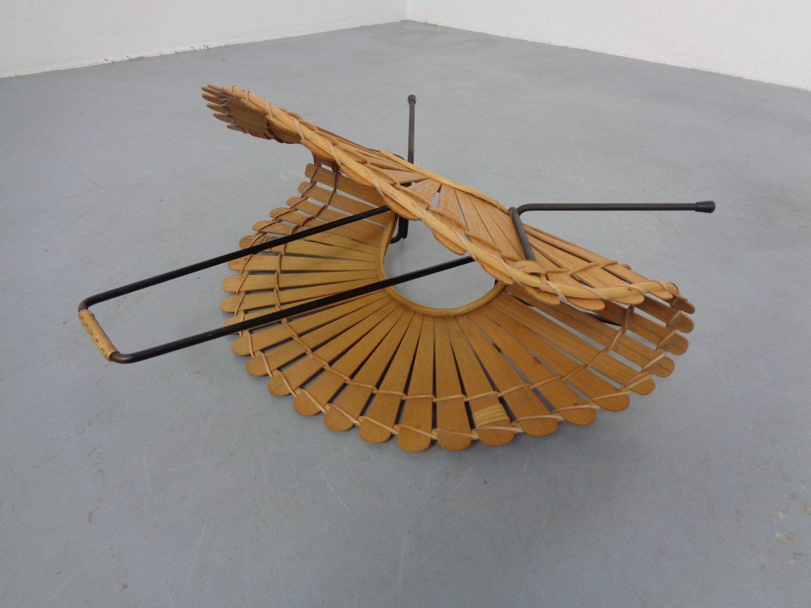 photo vintage Italian Wicker And Iron Magazine Rack, 1960s