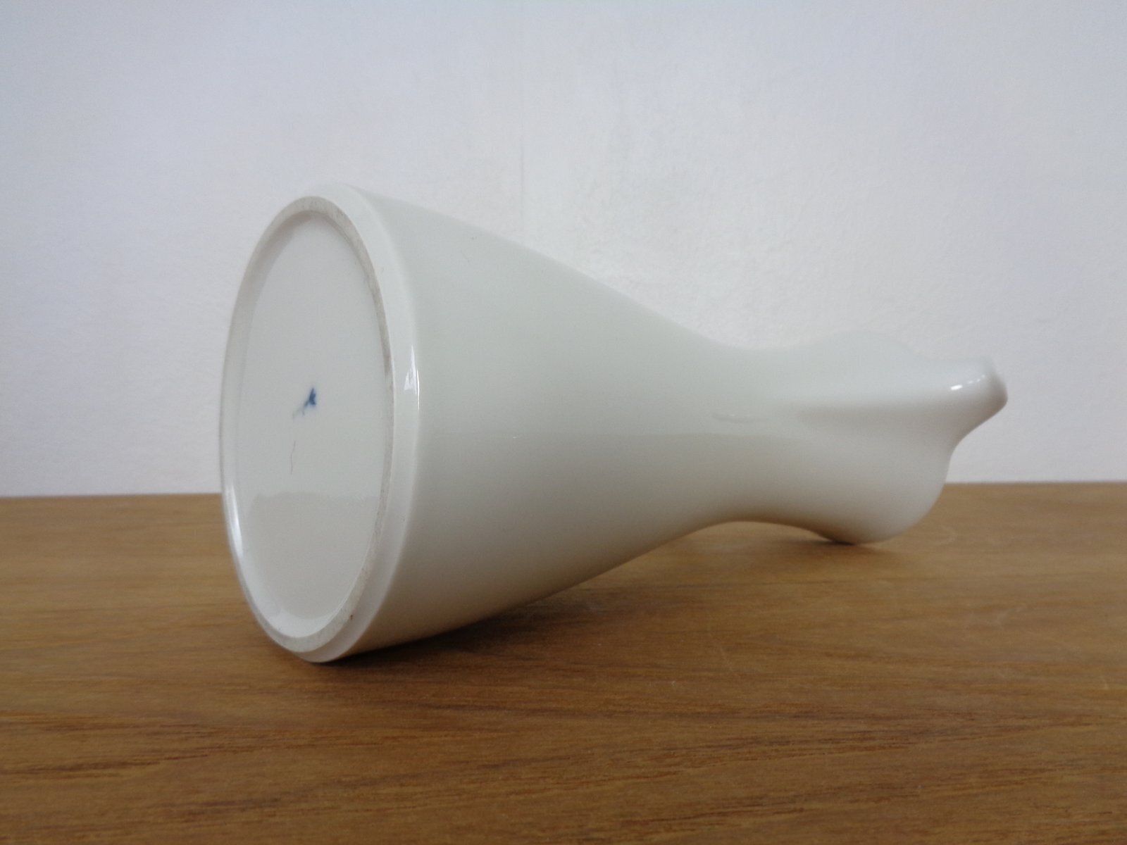 photo vinterior Porcelain Salier Vase By Siegmund Schütz For Kpm Berlin, Germany, 1951