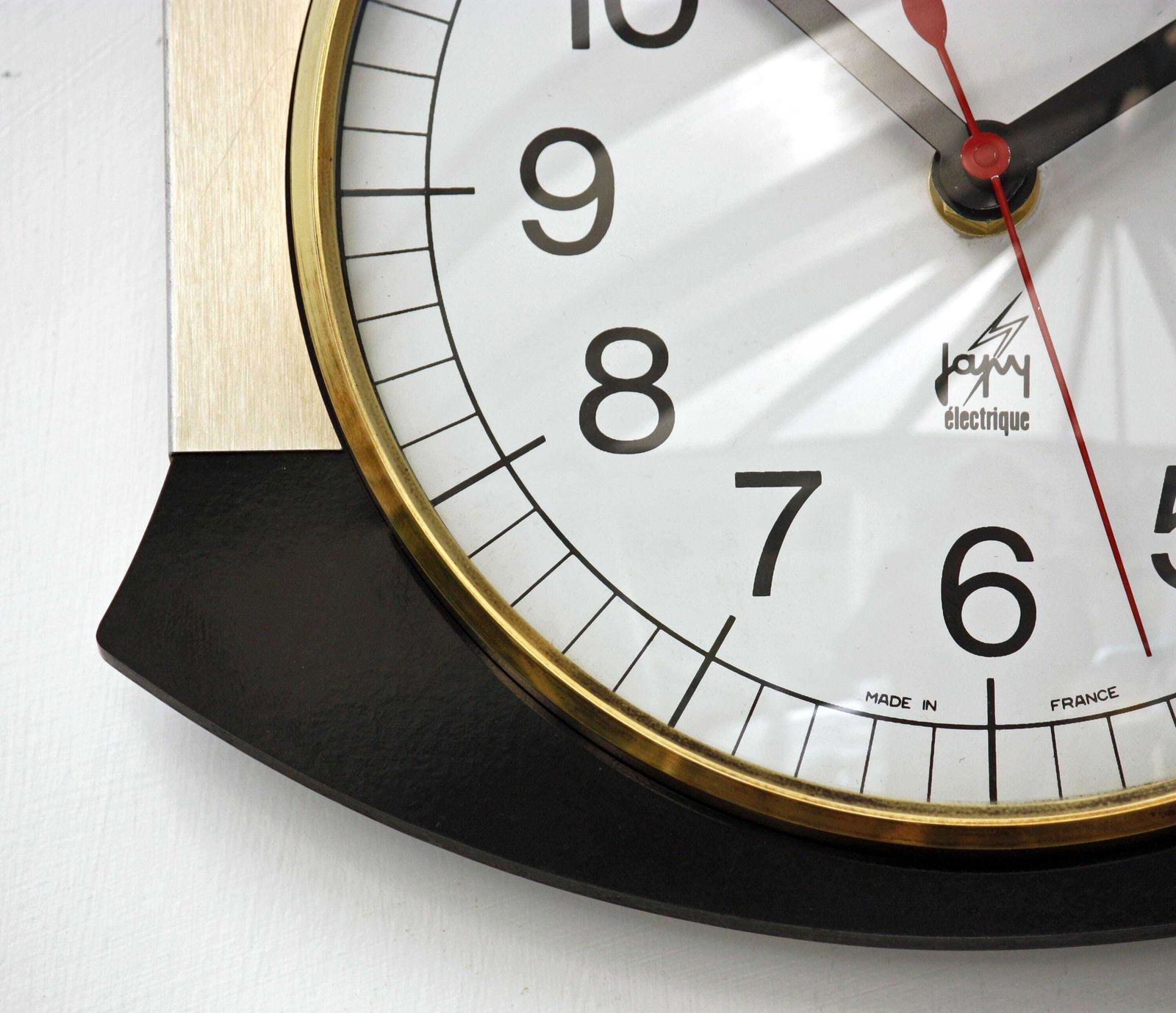 Vintage Japy Wall Clock   22cm Wooden Formica French Retro Black Wooden Mid Century 1970s Atomic Gift Off The Wall Clocks photo Home Decor