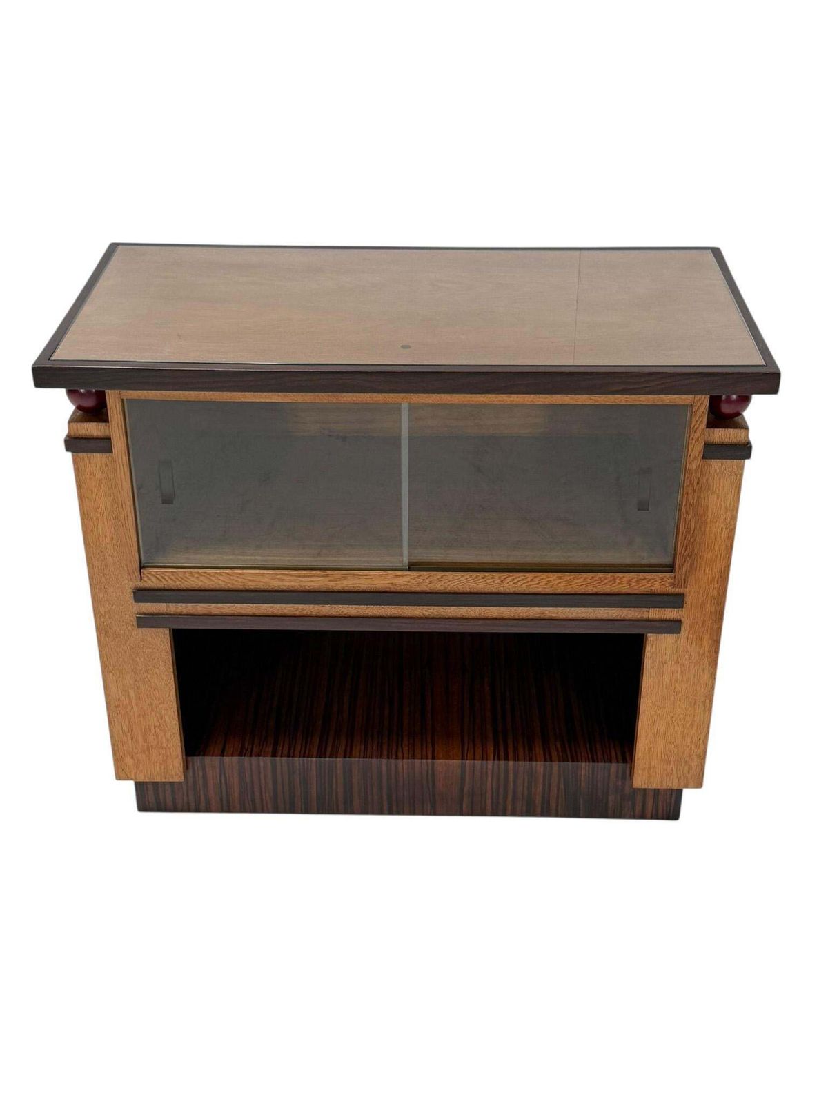 photo furniture Art Deco Modernist 308 Cabinet By P.E.L. Izeren For De Genneper Molen, 1920s