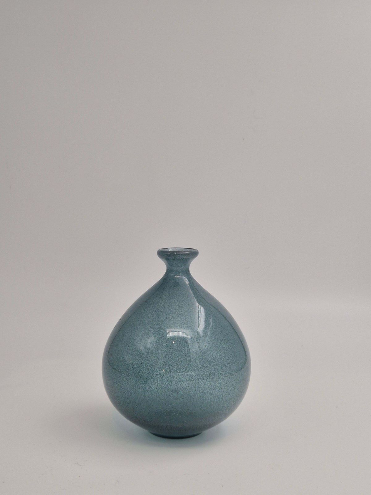 Erik Höglund, Ballon Shapes Vase In Blue Glass For Boda Sweden, Mid1900s. photo furniture