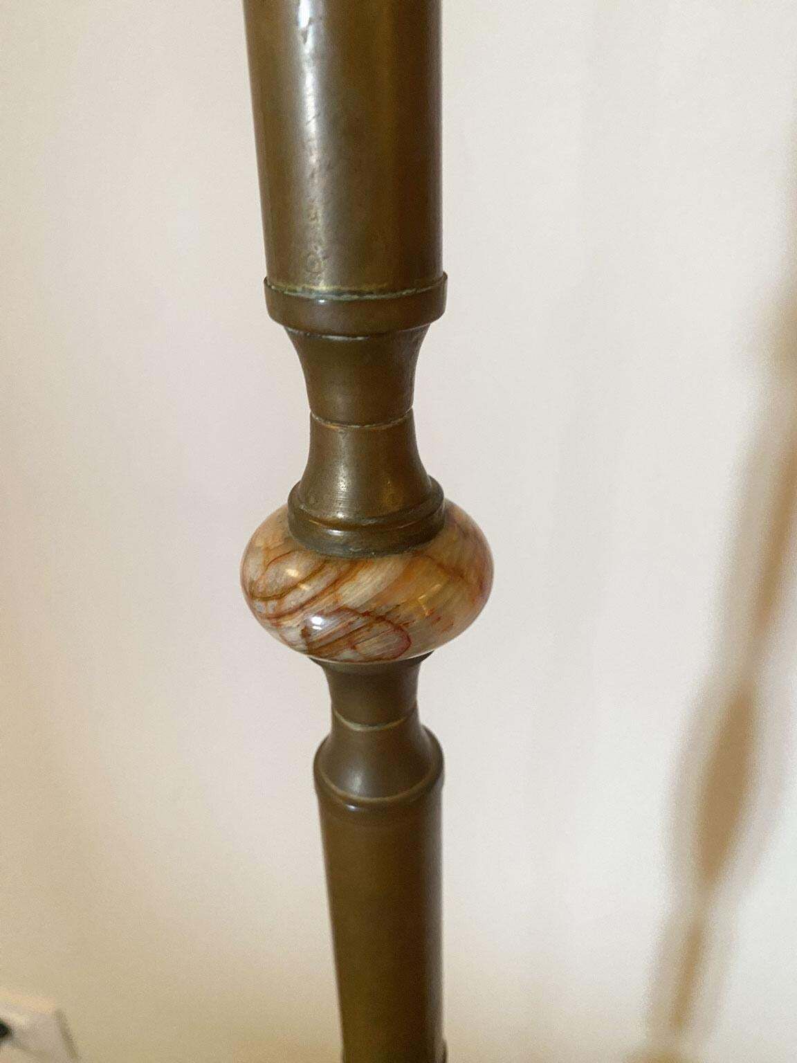 Antieke vloerlamp in groen alabast, vintage design, 40 cm diameter, 190 cm hoogte photo buy