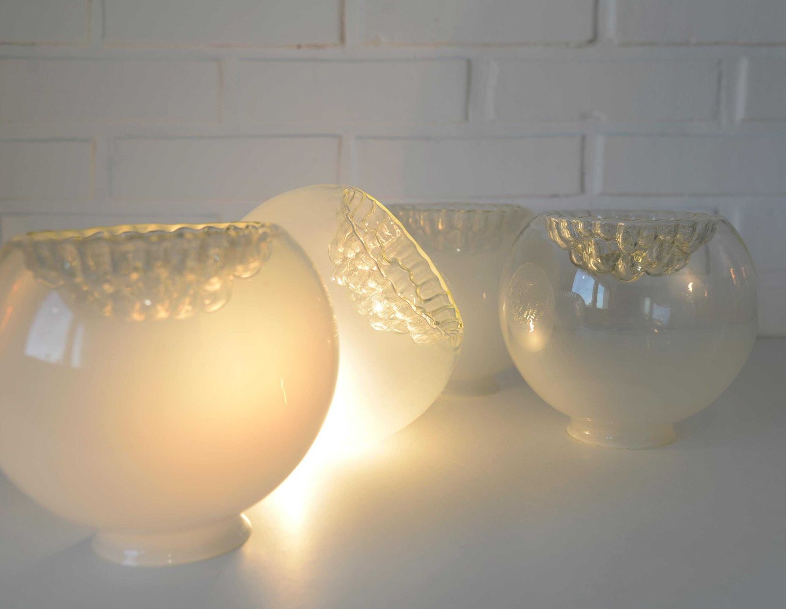 Set Of 4 Vintage Italian Art Glass Lamp Shades | Murano Style Hand Blown Glass Globes | Mcm Lighting Replacement Shades | 17 Cm photo 233.0