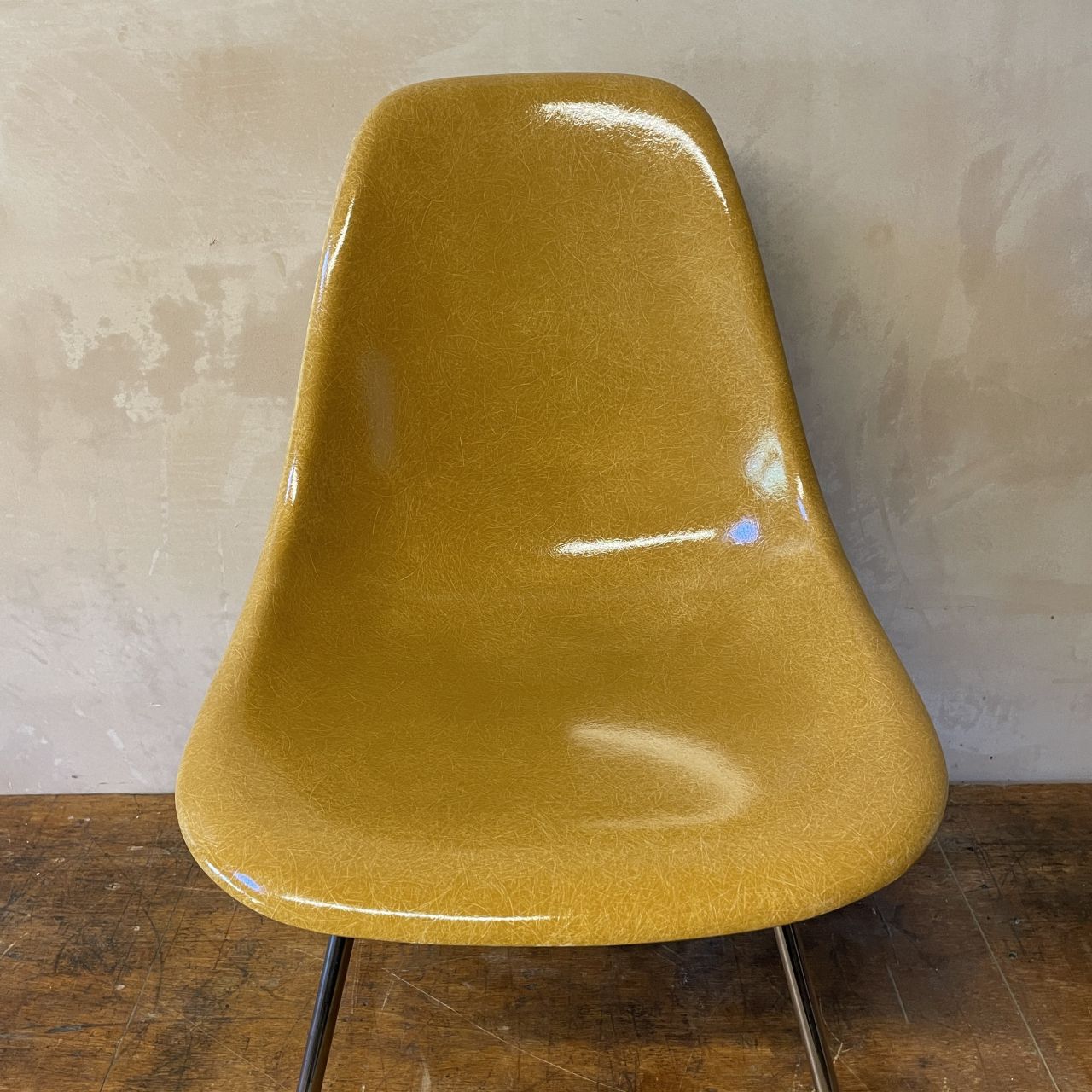 Eames Herman Miller Side Chair In Dark Ochre With Original H Base photo for sale
