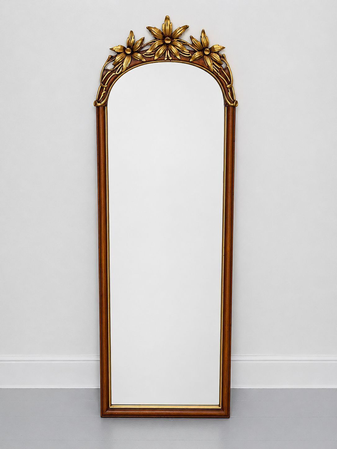 Asnaghi Carved Wood And Gilt Wall Mirror photo furniture