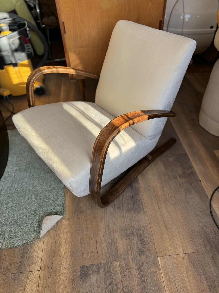 Model H 269 Lounge Chair van Jindrich Halabala, jaren 1930 photo vinterior