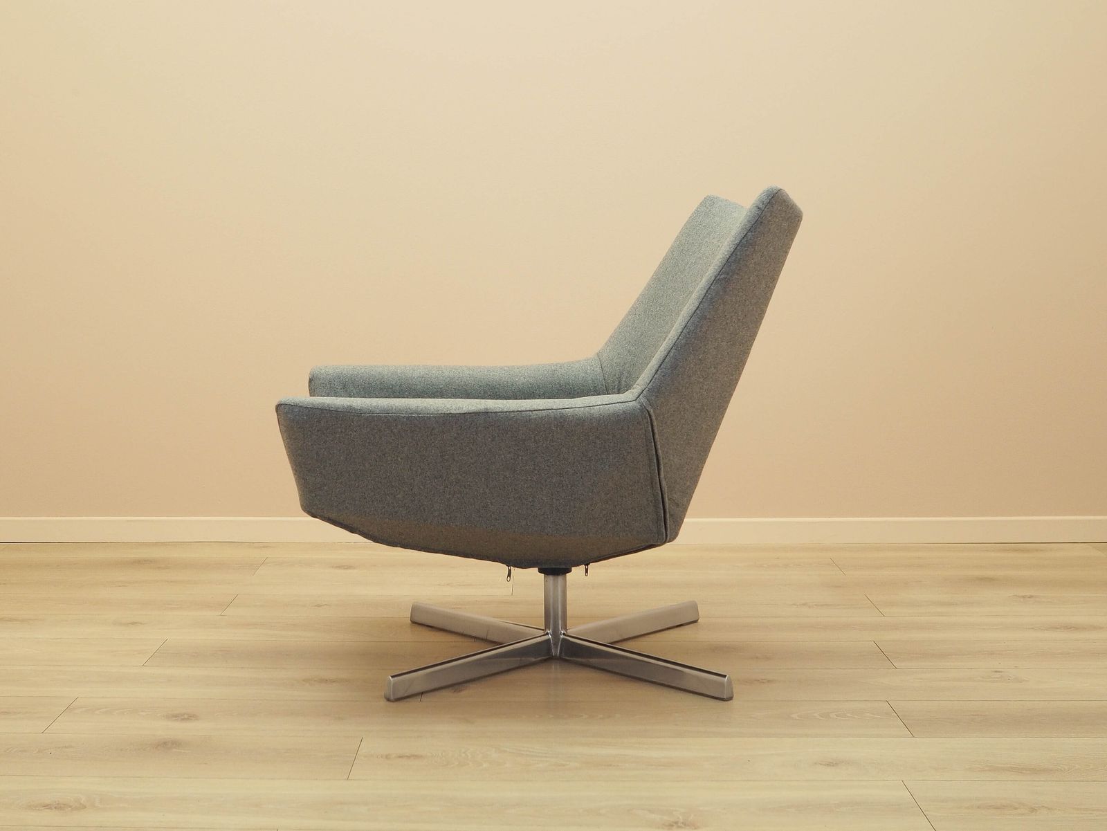 Draaiende fauteuil, Duits design, ca. jaren 1960, geproduceerd door Walter Knoll photo Meubels