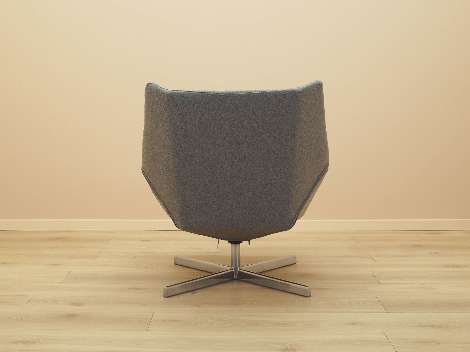 Draaiende fauteuil, Duits design, ca. jaren 1960, geproduceerd door Walter Knoll photo vinterior
