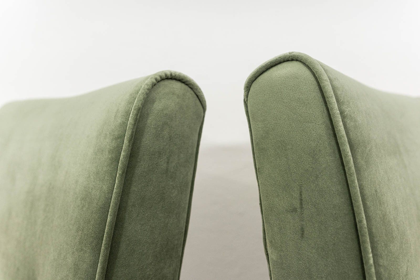 photo vinterior Mid Century Armchairs By Edmund Homa Gfm 18, Poland, 1960s, Set Of 2
