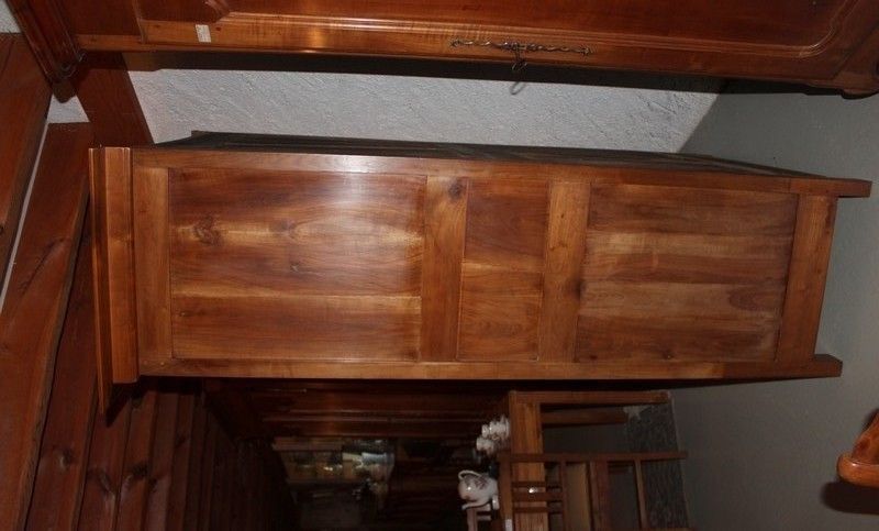 Four Shutters In Cherry 19th photo Furniture
