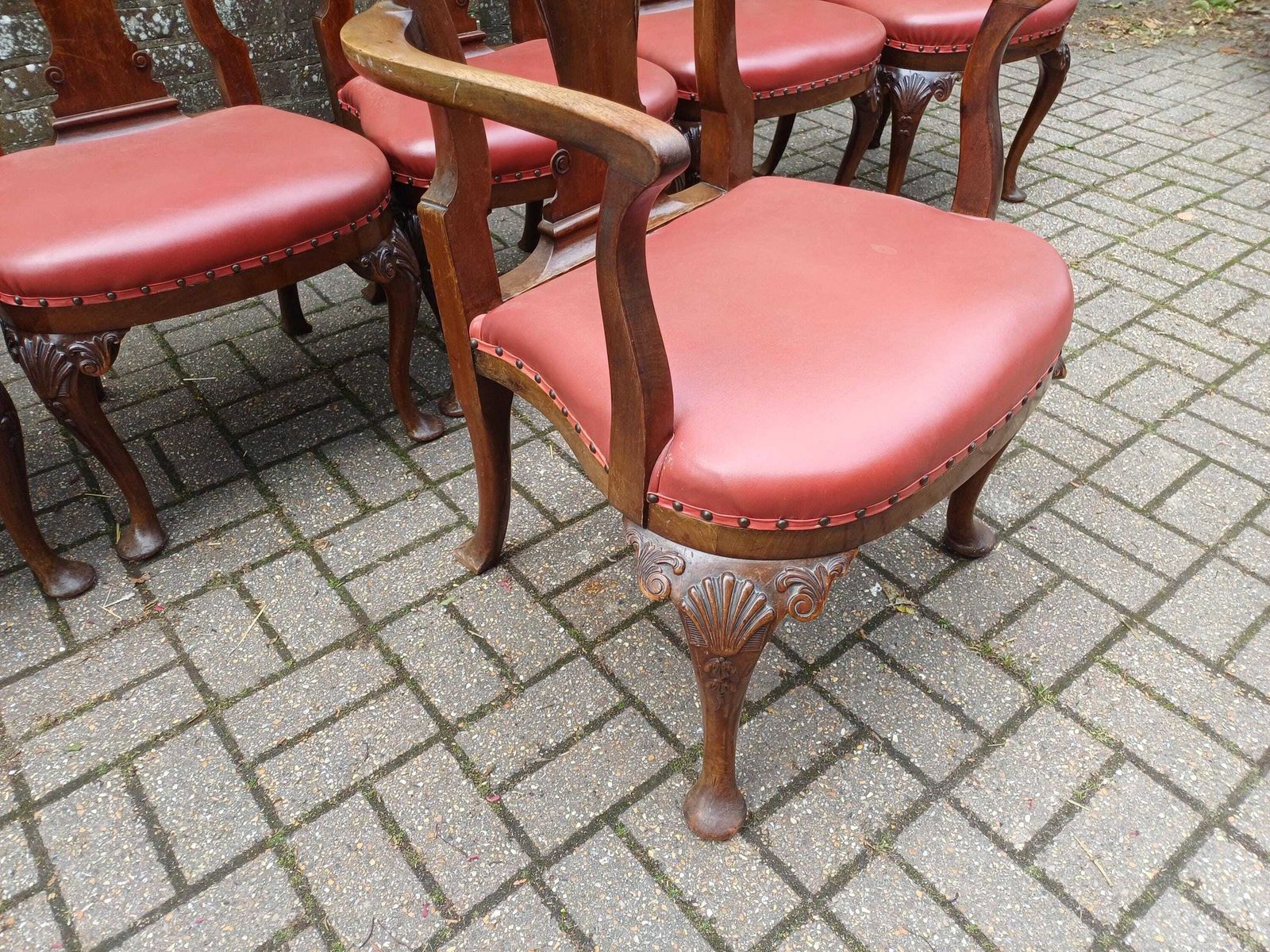 995.0 Set Of 6 Imposing Antique Style Mahogany Dining Chairs Queen Anne Chippendale Carvers Carved Cabriole Legs Red Seats photo