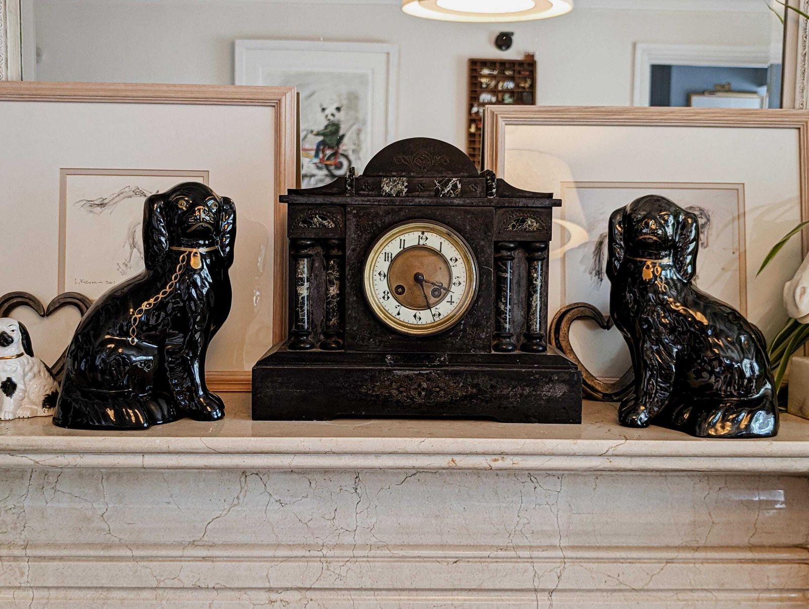 Staffordshire Pottery Mantle Black Jackfield Spaniel Dogs Pair