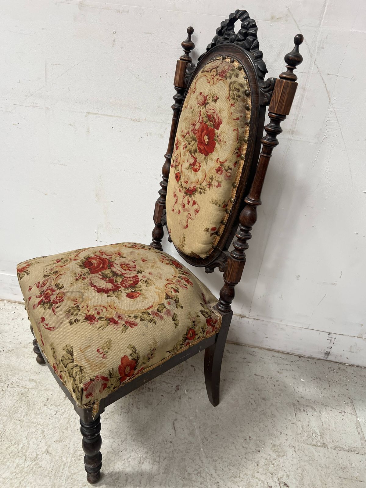 photo vinterior Napoleon III Period Chair/Lounge Chair In Solid Wood
