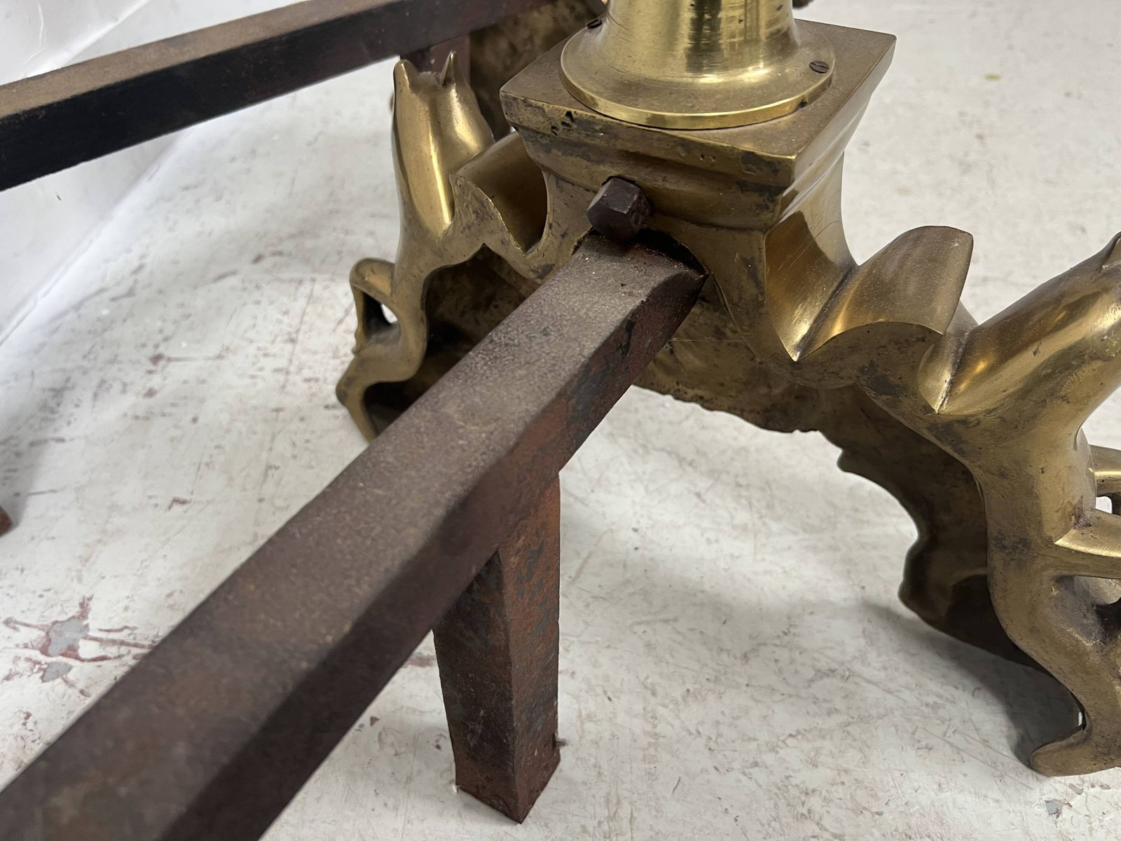 photo vintage Important Pair Of 20th Century Brass Log Andirons