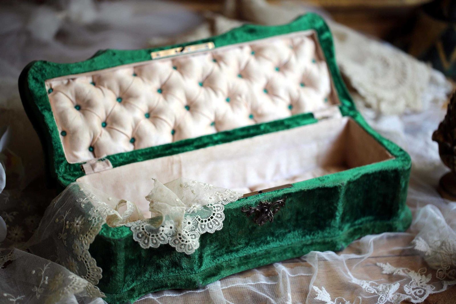 Antique French Green Velvet Jewellery Box Rococo Trinket Casket photo Home Decor