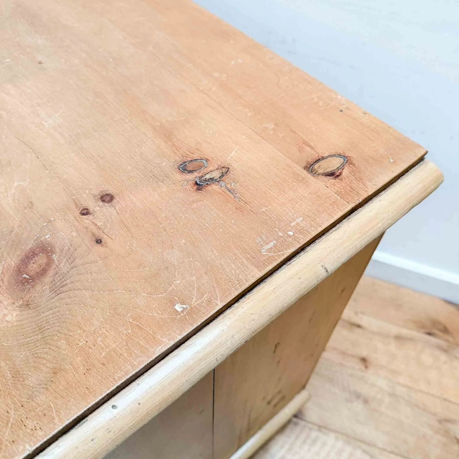 Antique Pine Chest Of Drawers With Rounded Corners photo vinterior