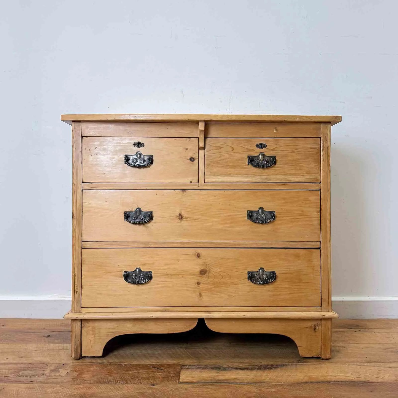 Edwardian Pine Chest Of Drawers