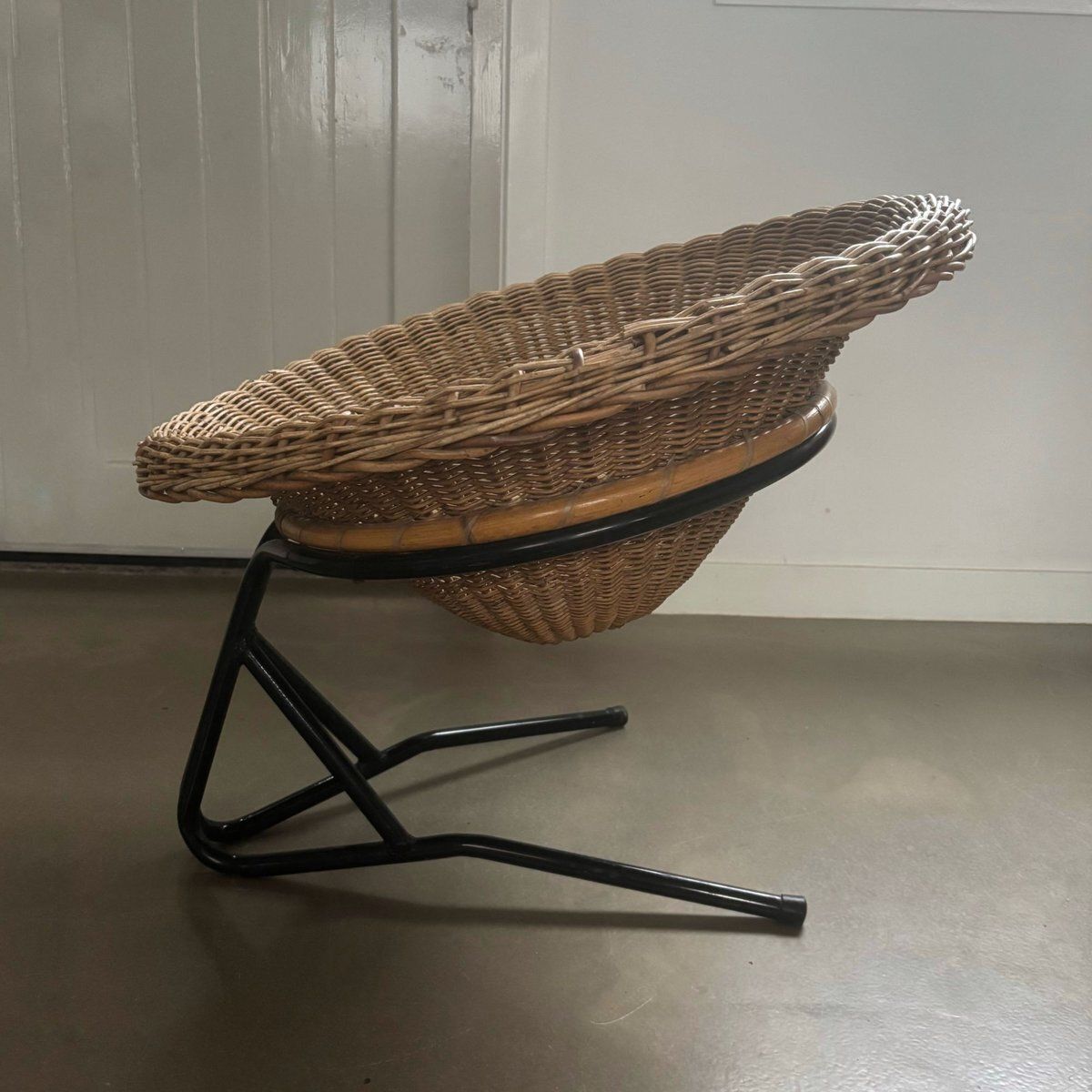 Lounge Chair With Black Metal Frame By Arnold Bueno De Mesquita For Rohé Noordwolde, 1950s photo 515.0