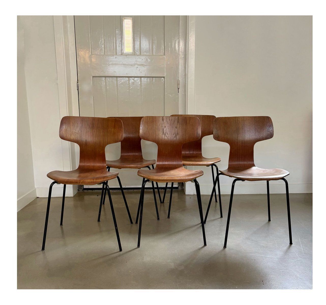 Vintage Hammer Chairs By Arne Jacobsen For Fritz Hansen, 1969, Set Of 5 photo for sale