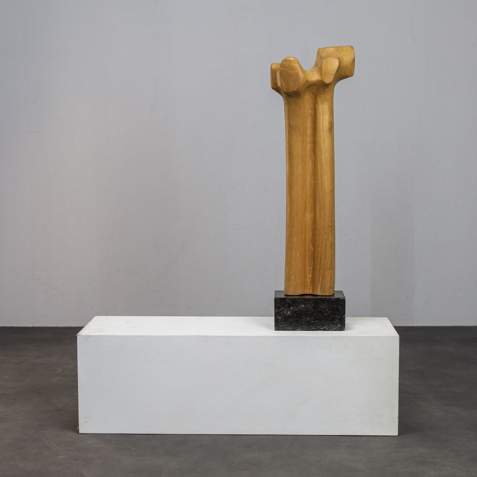 Abstract Biomorphic Sculpture In Carved Wood And Stone, 1970s photo 1550.0