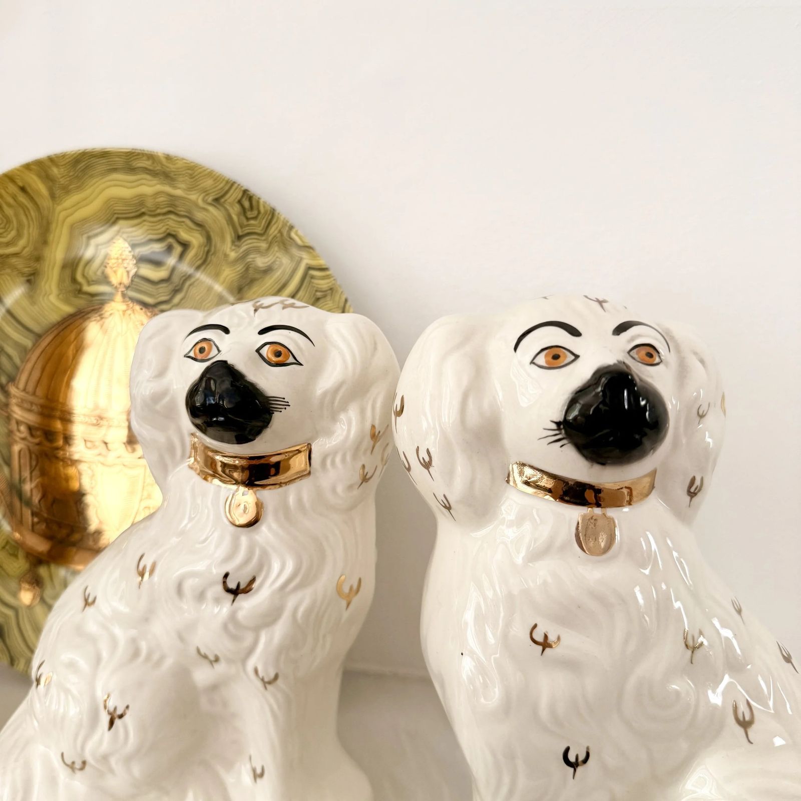 A Pair Of Beswick Dogs, 1980s photo Home Decor