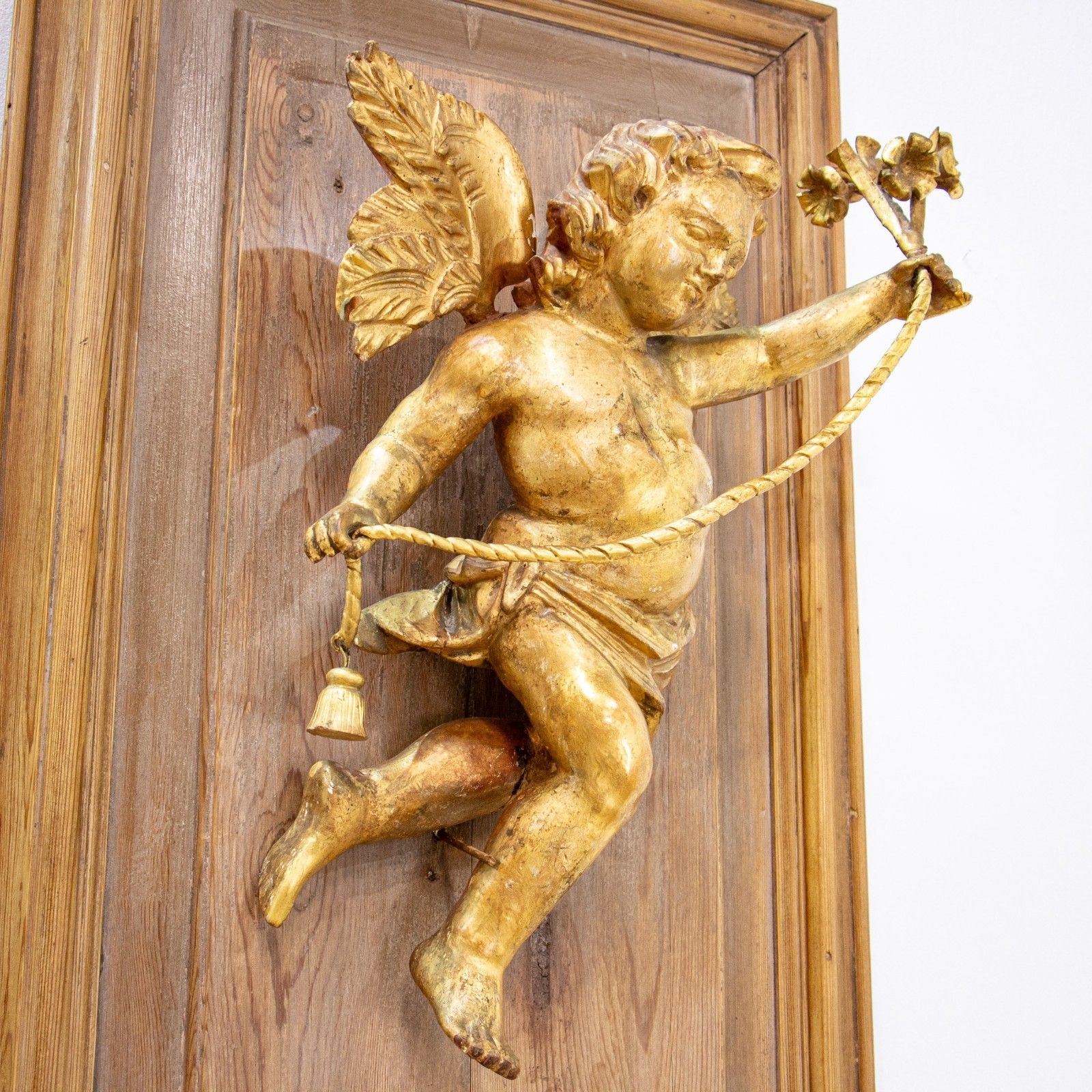 Finely Carved Pair Of 18th Century Giltwood Italian Cherubs photo buy