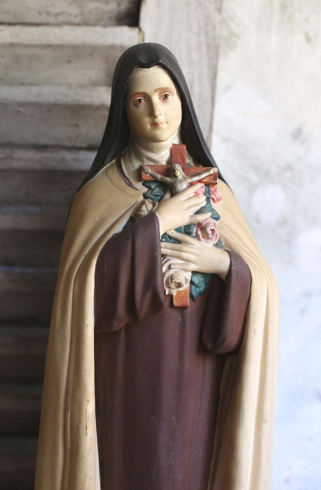 Huge French Antique Chalkware Saint Teresa Large Polychrome Sainte Therese Statue photo 222.0