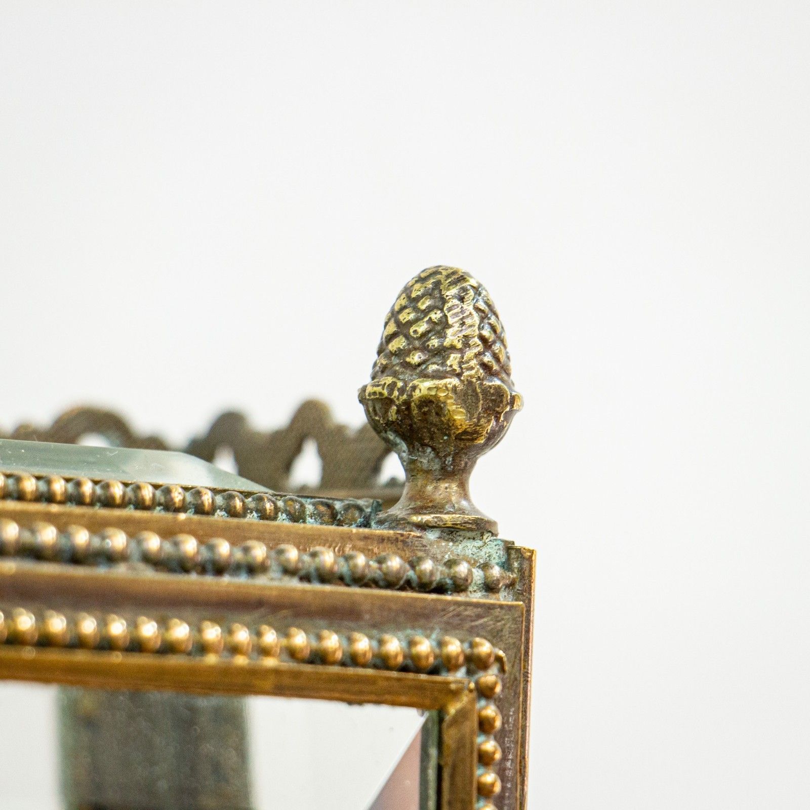 photo for sale Fine Quality French 19th Century Glass Showcase Casket