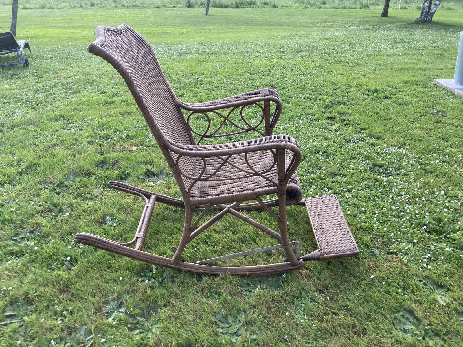 277.0 Former Rattan Rocking Chair Chair photo