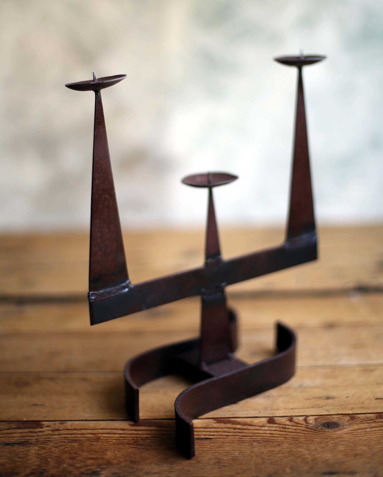 French Brutalist Wrought Iron Candlestick Gothic Candle Holder 3 Arm Candelabra photo vintage