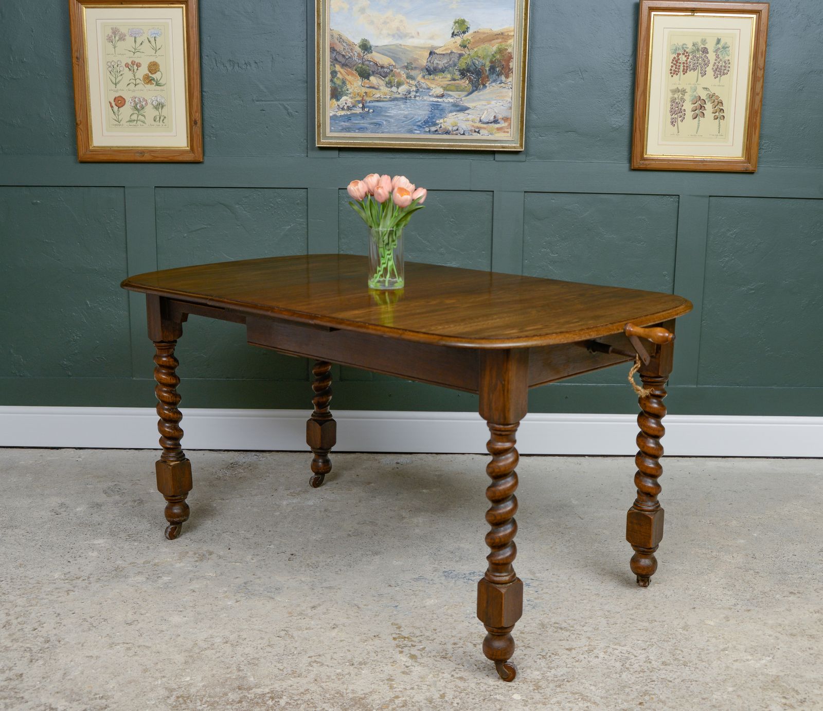 Small Oak Wind Out Extending Dining Table With Barley Twist Legs   140 Cm