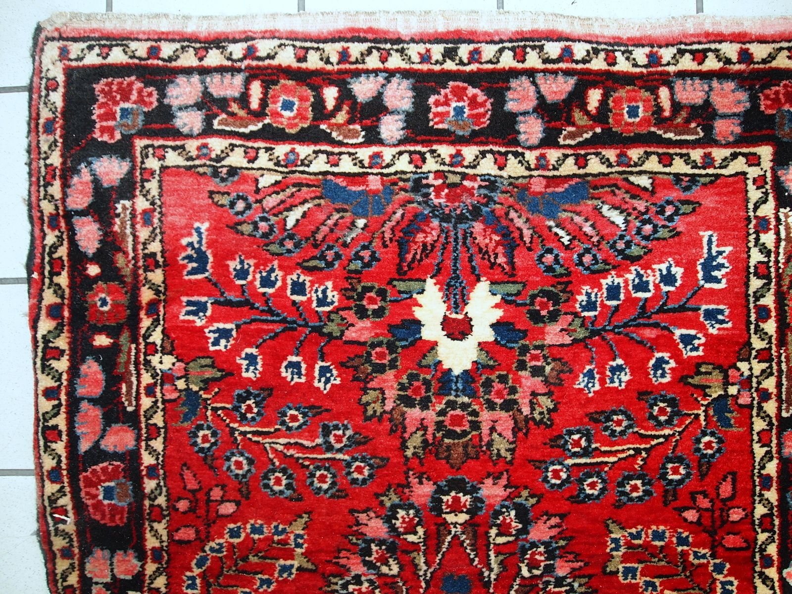 Handgemaakte antieke bloemen wollen loper — 84 × 712 cm — jaren 1910 photo furniture