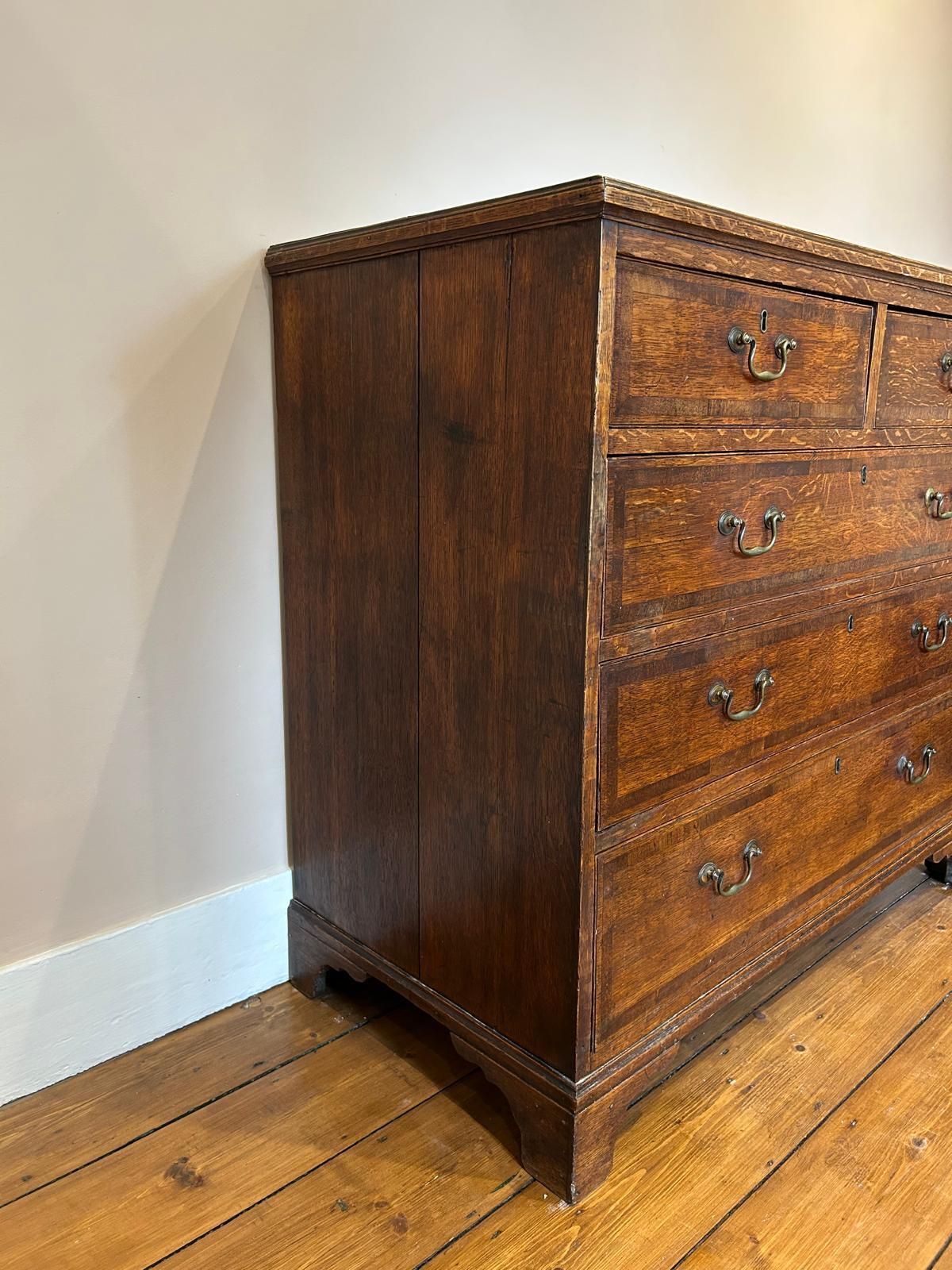 Antique Mahogany Chest Of Drawers photo 400.0