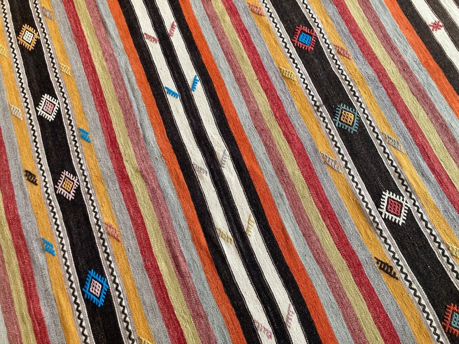 Textiles Vintage Anatolian Kilim 3.15m X 1.94m photo
