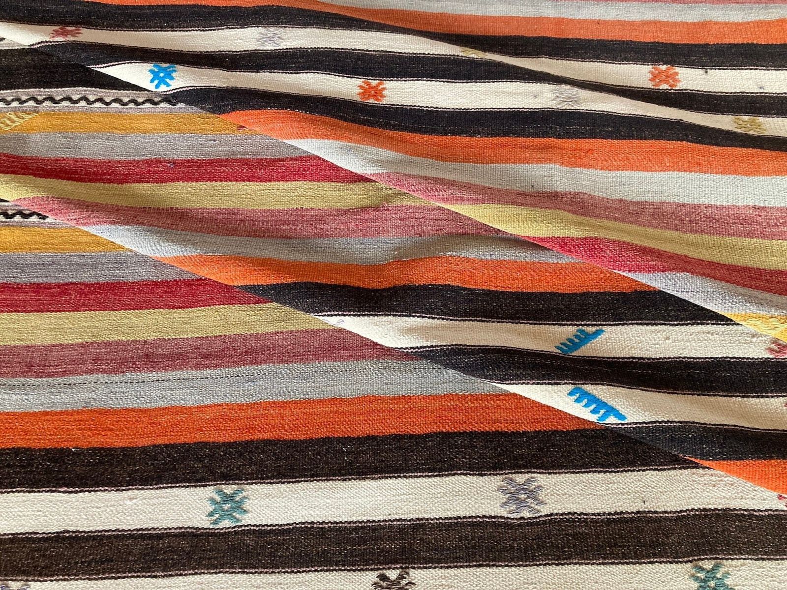 photo buy Vintage Anatolian Kilim 3.15m X 1.94m