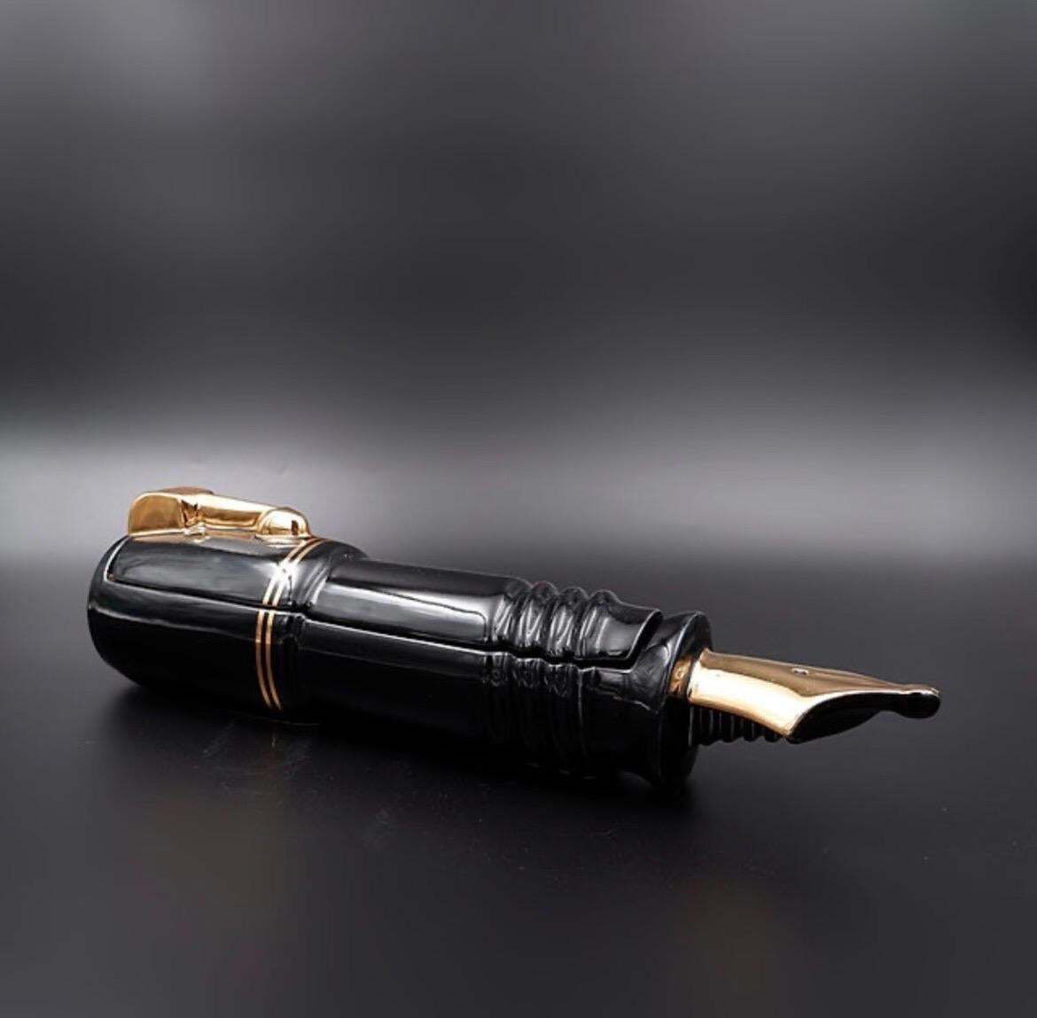 The Silver Crane Company English Ceramic Parker Pen Pottery Desk Tidy photo vinterior