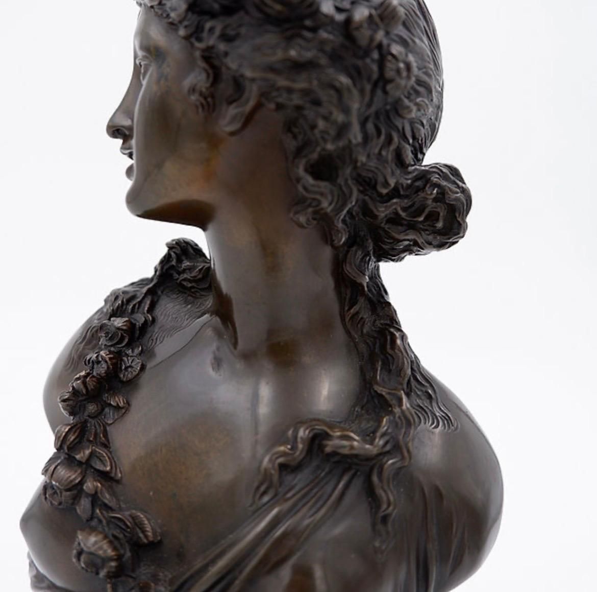 693.0 J.C. Marin Bronze "Jeune Femme Couronnée De Fleurs " 19th Century photo