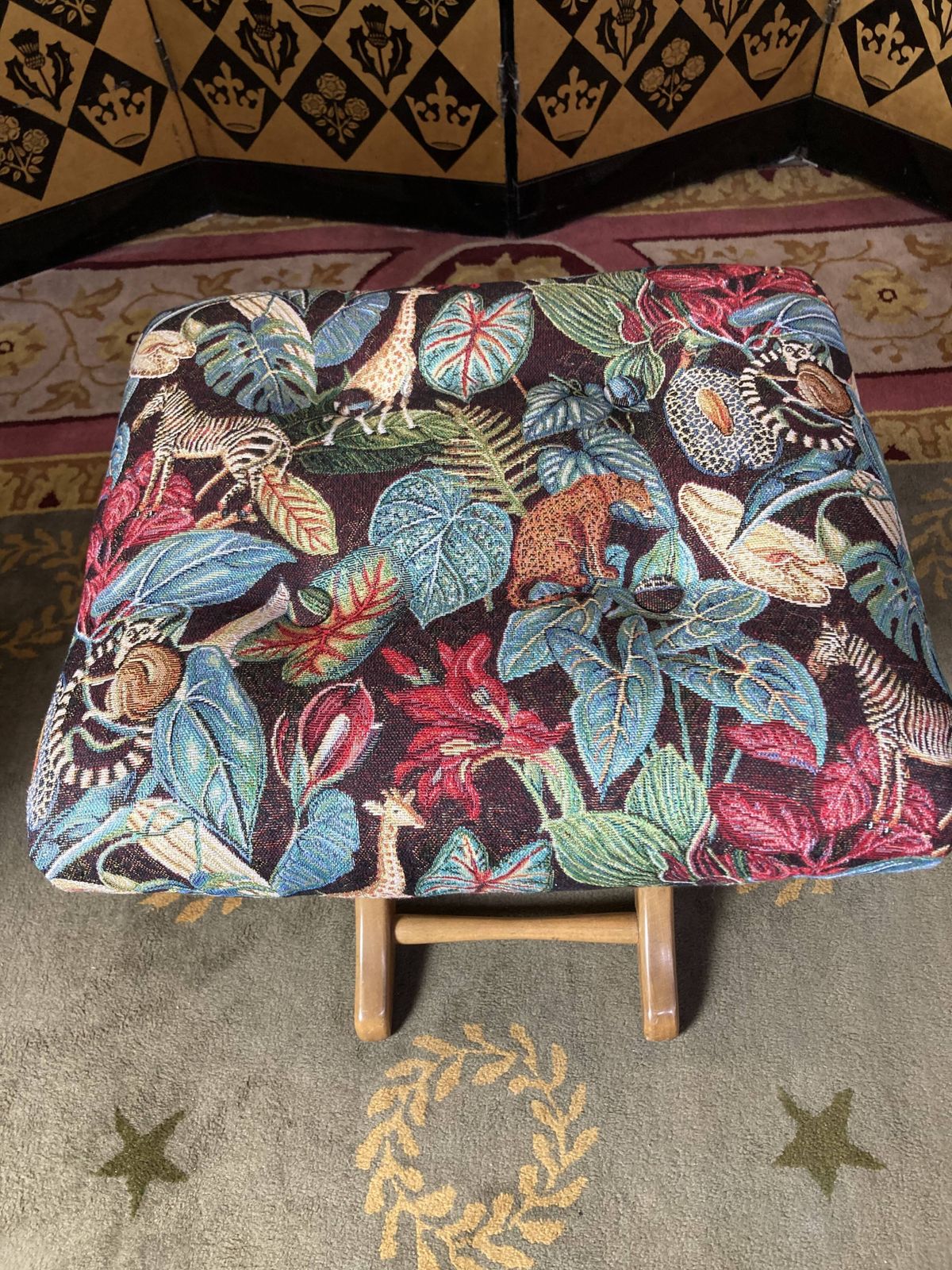 Pair Of Poly Comfort Armchairs And 1 Footrest photo vintage