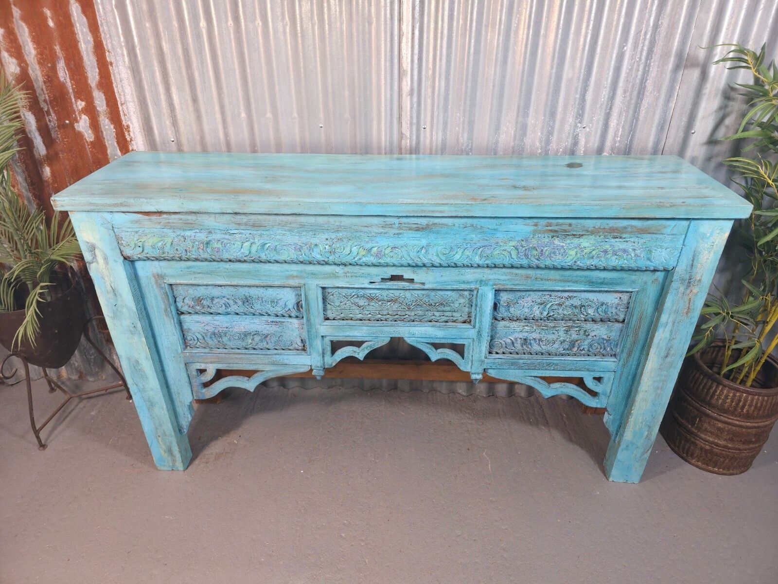 Vintage Reclaimed Indian Blue Solid Wooden Carved Hallway Console Table photo for sale