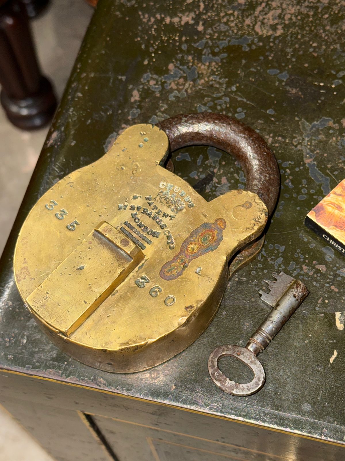 Brass Chubbs Of London St Paul’s Chyd Antique Padlock With Original Working Key photo vinterior