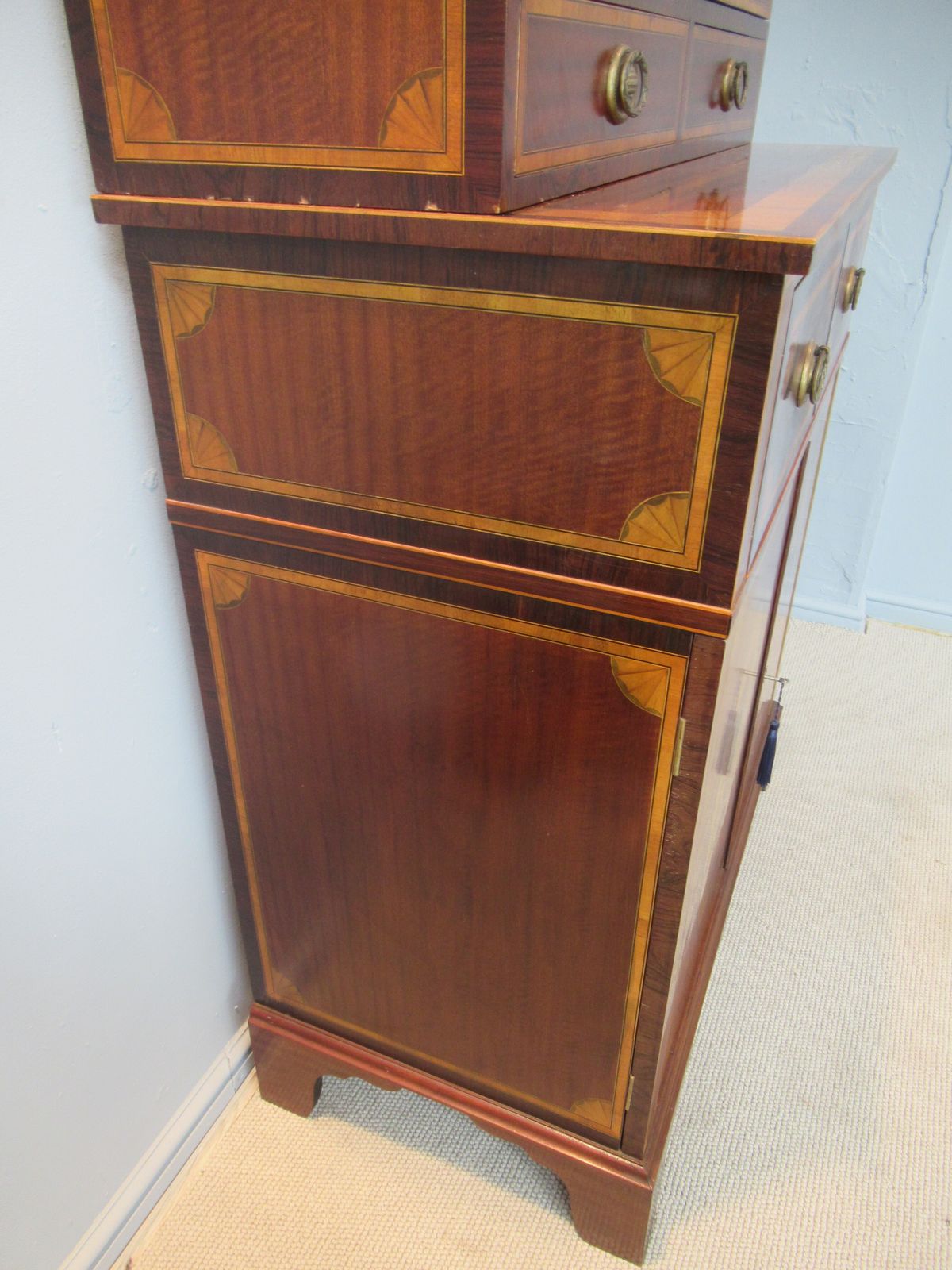 Mahogany And Marquetry   Inlaid   Bookcase photo vinterior