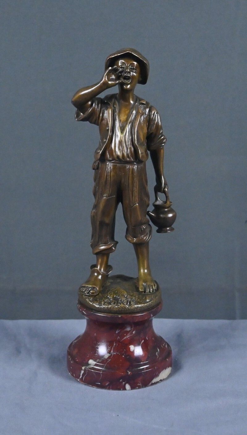 Bronze Sculpture "The Little Water Carrier" Signed Dubois – Late 19th Century photo 890.0
