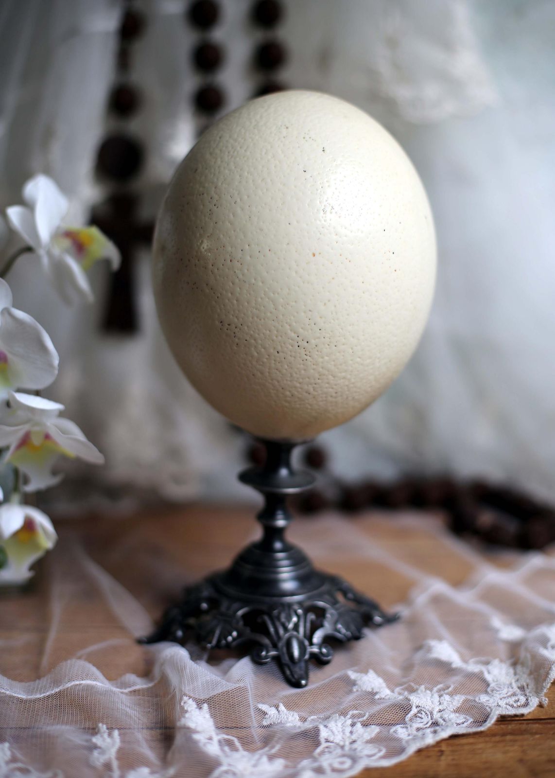 Home Decor Antique Ostrich Egg And Pewter Display Stand Specimen For Cabinet Of Curiosities Rococo Style photo